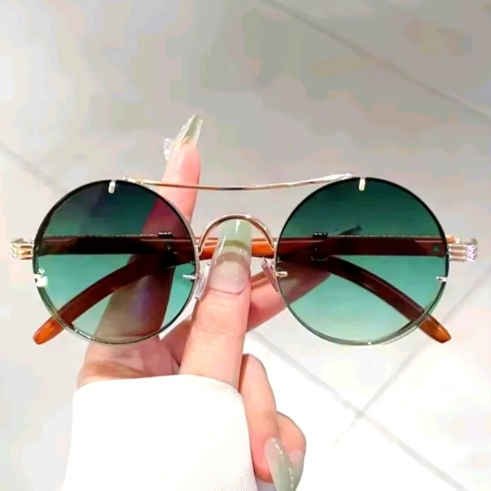 Unisex Round Gradient Sunglasses